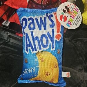 Paw's Ahoy Chewy Dog Toy W Squeaker